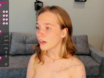Бесплатный порно видеочат с девушкой lynnatlee